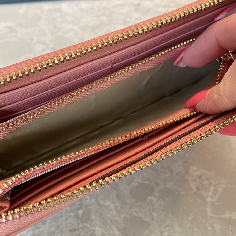 Ora Delphne pink zip around wallet - Picture 7 of 8